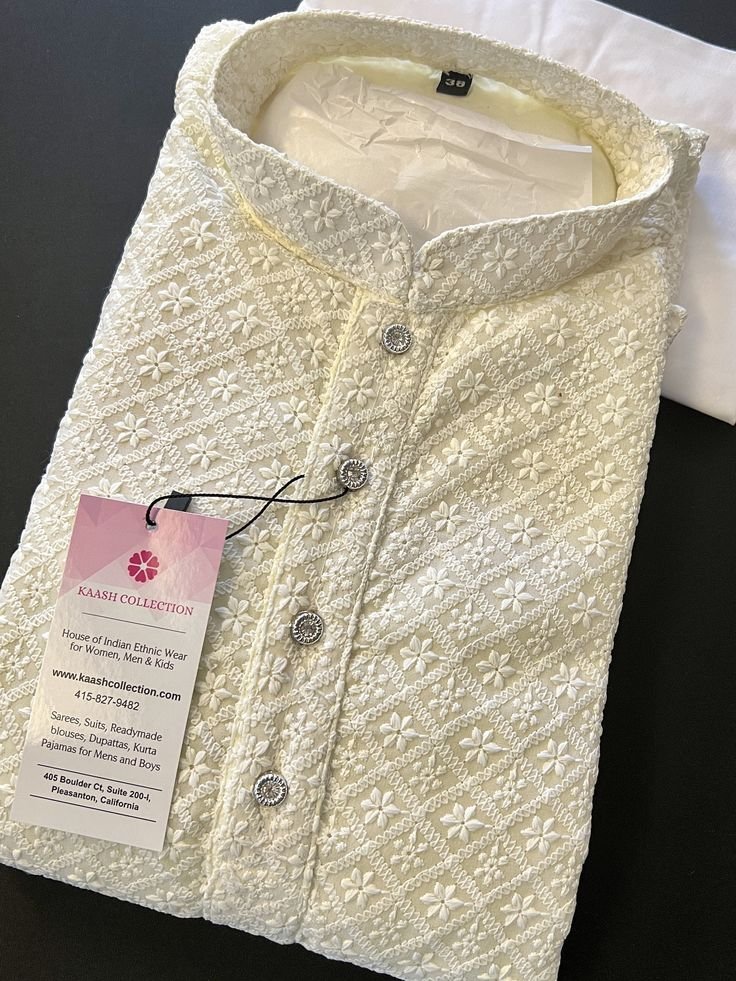 Cream Georgette Thread Embroidered Chikankari Kurta Set